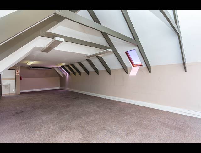 BEDROOM SECTIONAL TITLE FOR SALE IN GOODWOOD CENTRAL